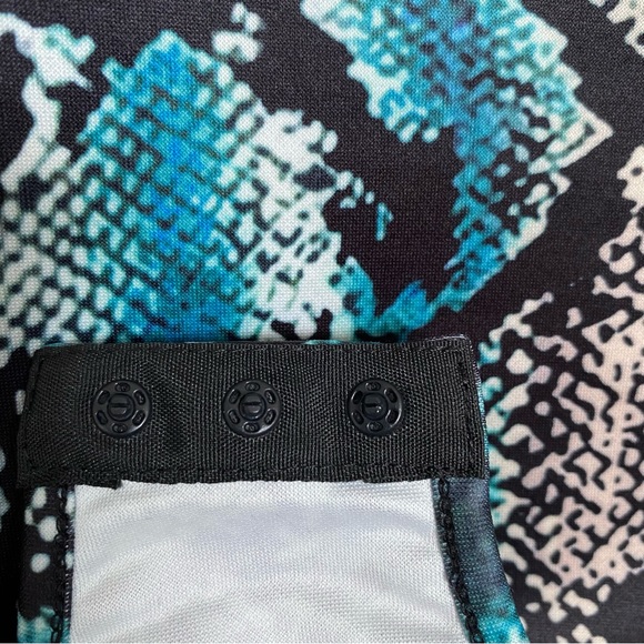 Snake print bodysuit. Size small - Picture 4 of 5